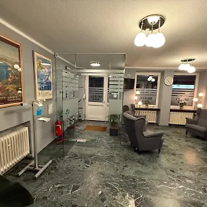 Paris 3*, Düsseldorf Deutschland
